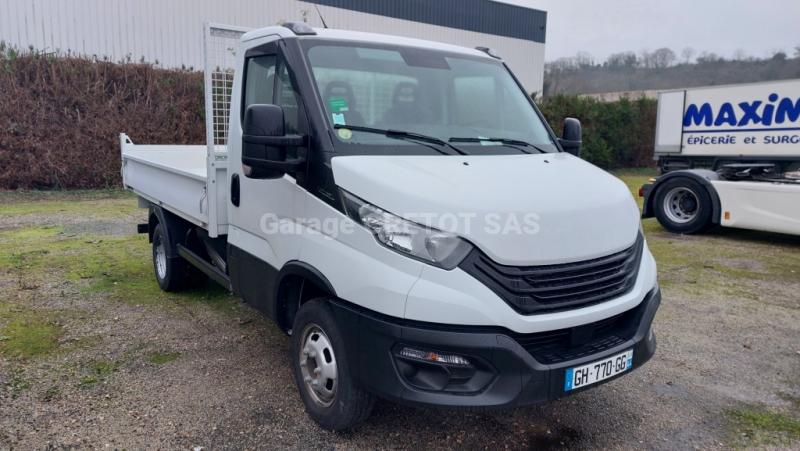 Benne Iveco Daily 35C14 Benne arrière