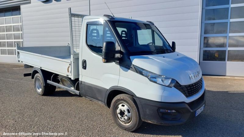 Photo Iveco Daily 35C14 image 2/13
