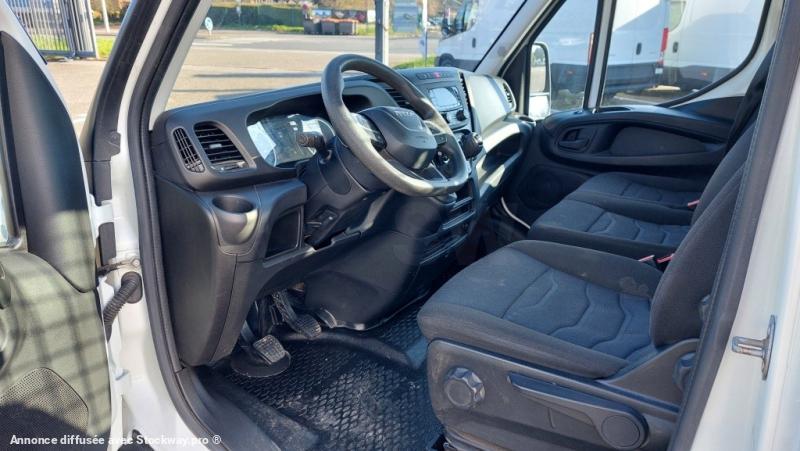 Photo Iveco Daily 35C14 image 7/13