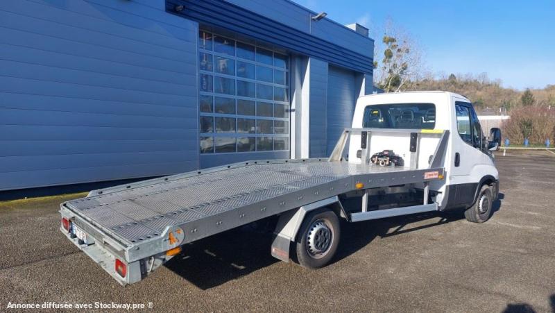 Photo Iveco Daily 35S16 image 2/13