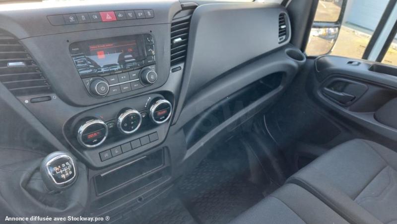 Photo Iveco Daily 35S16 image 6/13