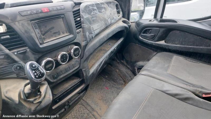 Photo Iveco Daily 35S21V image 7/7