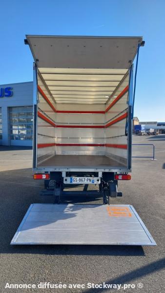 Photo Iveco Daily 35C16 image 9/11