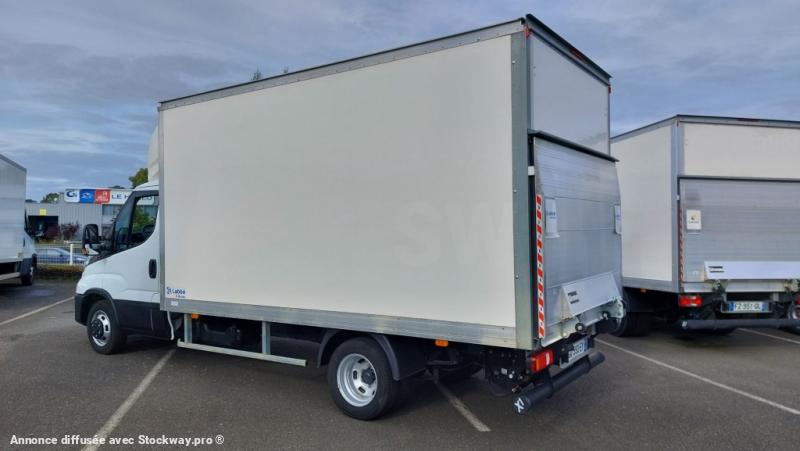Photo Iveco Daily 35C16 image 2/13