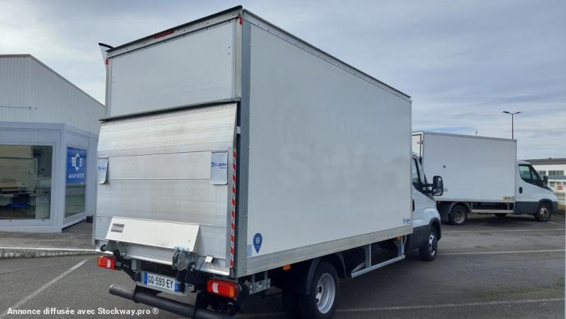 Photo Iveco Daily 35C16 image 3/13