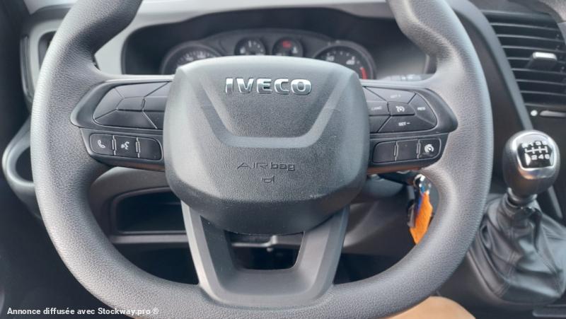 Photo Iveco Daily 35C16 image 7/13