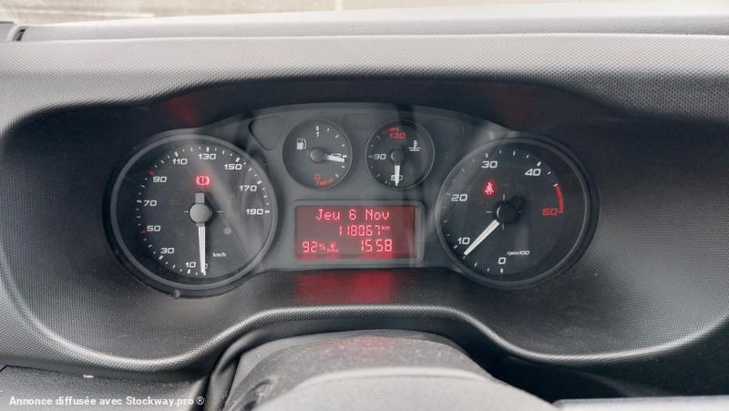 Photo Iveco Daily 35C16 image 7/12