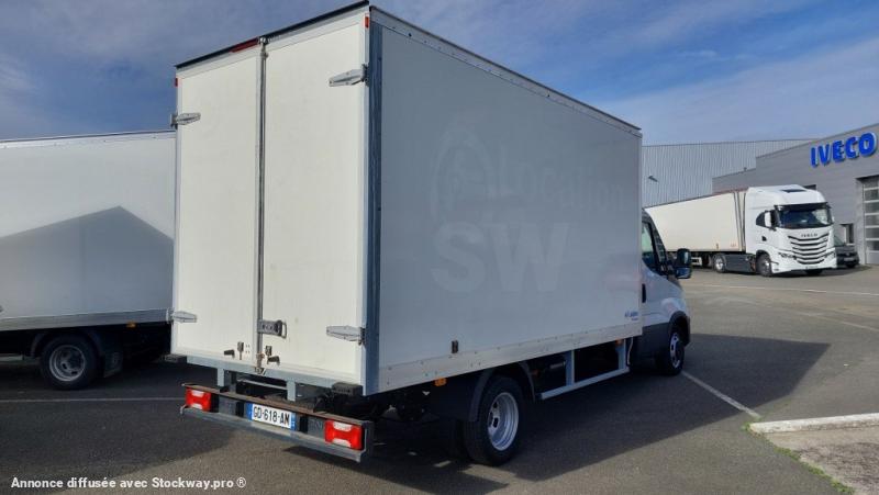 Photo Iveco Daily 35C16 image 3/9