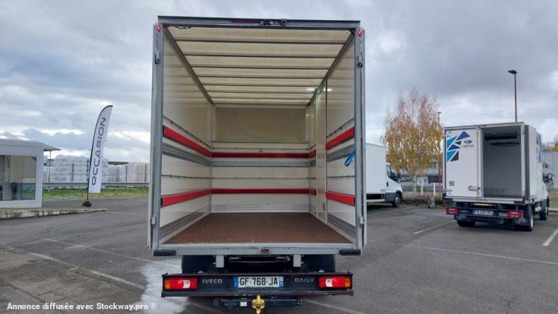 Photo Iveco Daily 35C18 image 5/10