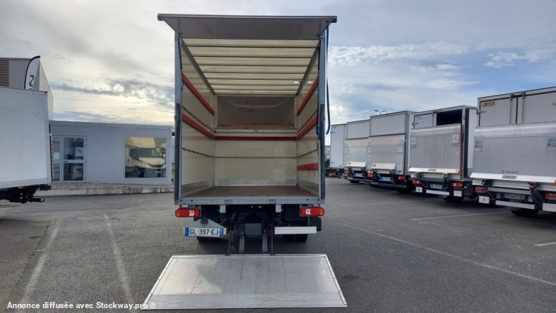 Photo Iveco Daily 35C16 image 7/12