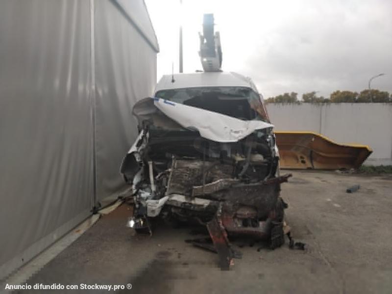 Photo Renault Master 2.3 DCI image 17/25