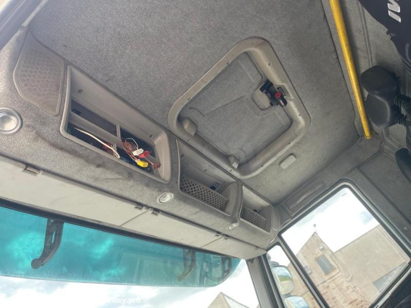 Photo Iveco Stralis 330 image 8/34