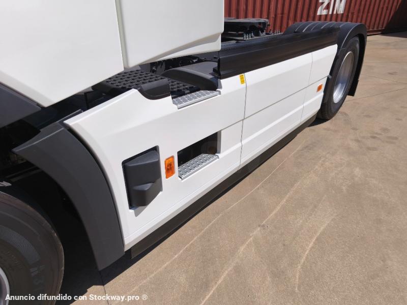 Photo Volvo FH 500 image 13/46