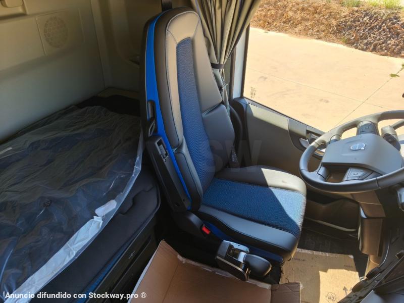 Photo Volvo FH 500 image 24/46
