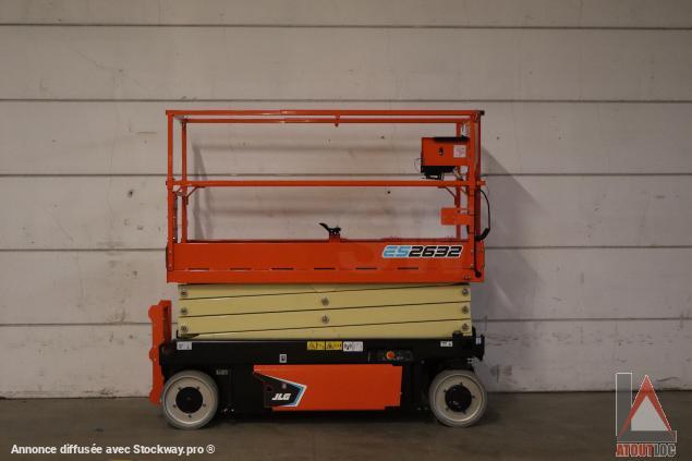 JLG 2632ES 