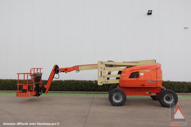 JLG 520AJ 