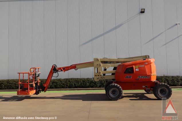 JLG 520AJ 