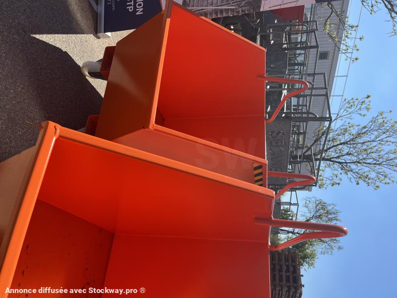 Photo Intequedis Benne à Roulettes à Déchets Autovidante  image 15/18