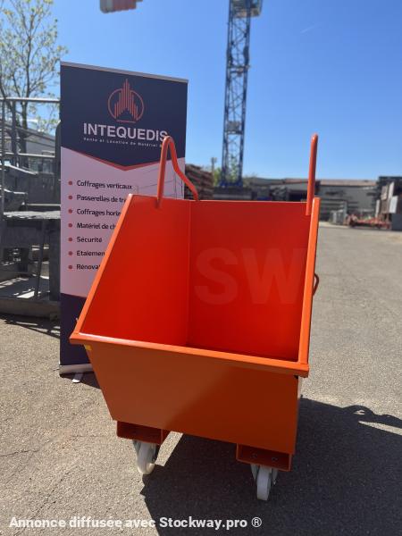 Photo Intequedis Benne à Roulettes à Déchets Autovidante  image 6/18