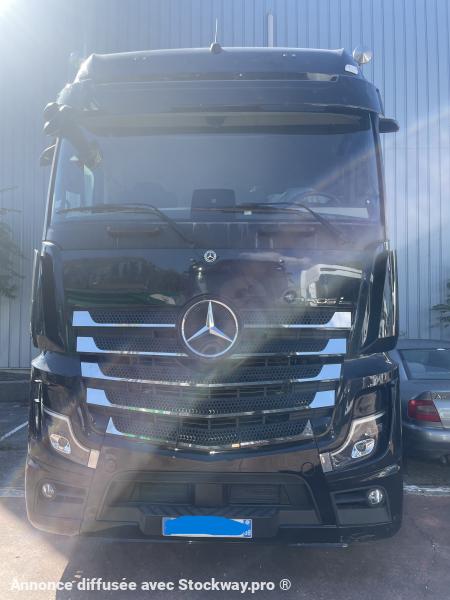 Mercedes Actros 1853