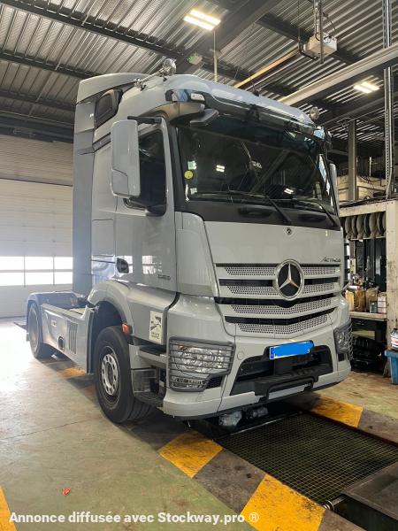 Mercedes Actros 1853