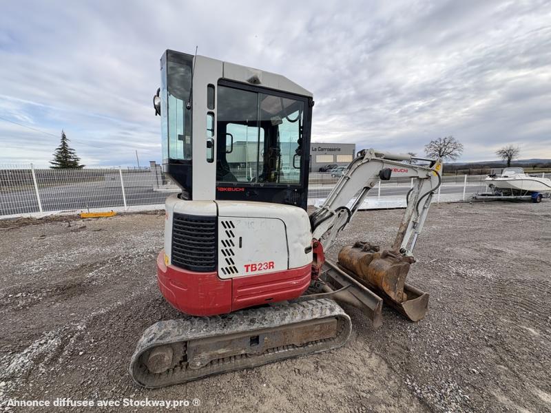 Photo Takeuchi TB 23  image 3/13
