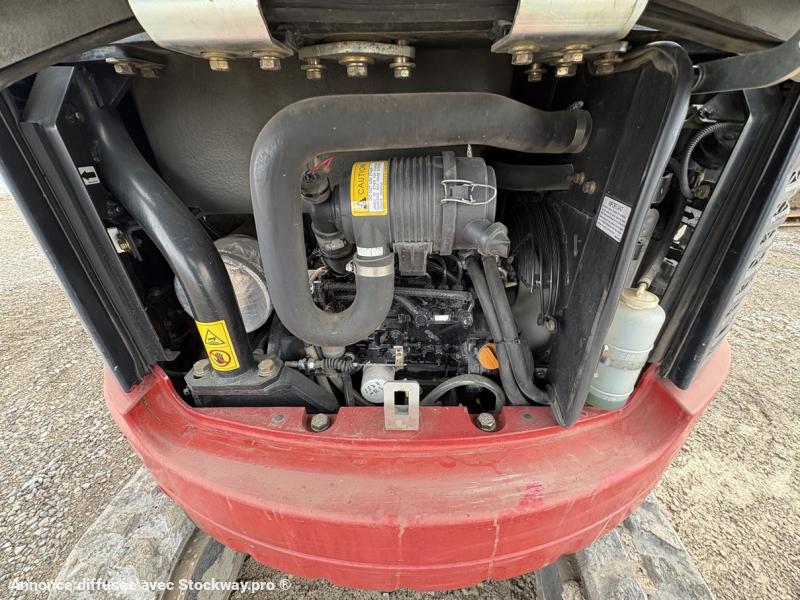 Photo Takeuchi TB 23  image 9/13