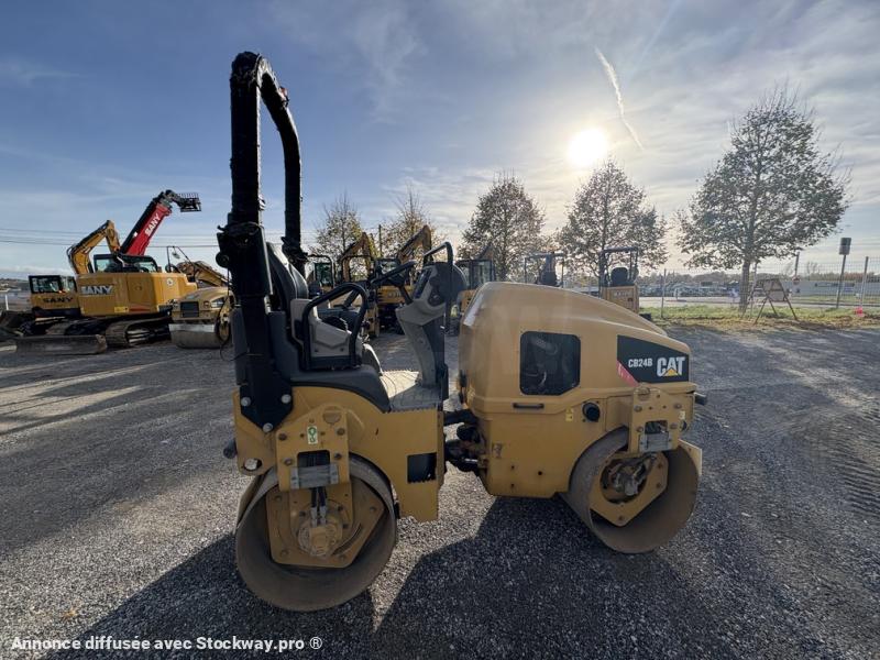 Caterpillar CB24 