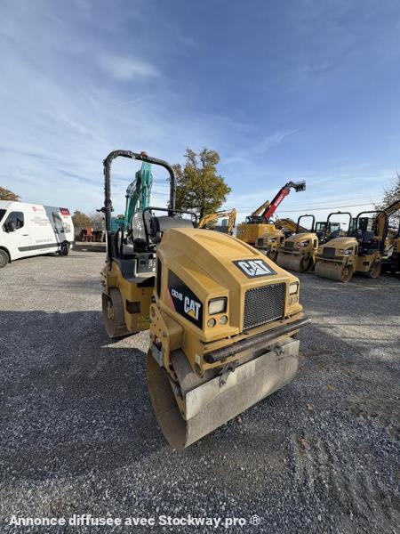 Photo Caterpillar CB24  image 4/11