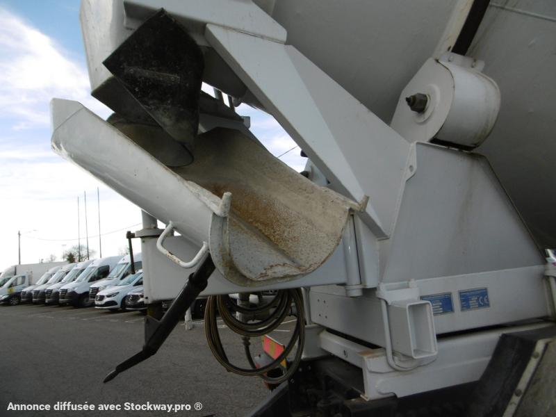 Photo Mercedes Arocs 3240 image 13/17