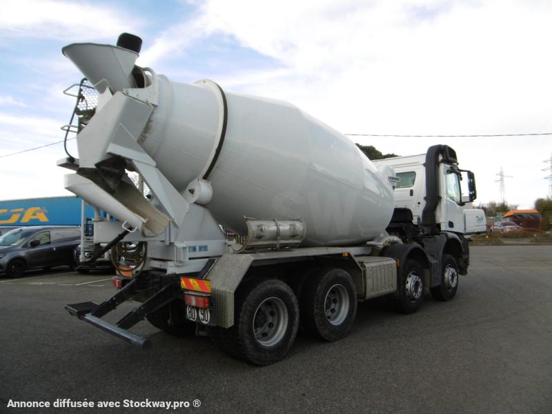 Photo Mercedes Arocs 3240 image 2/17