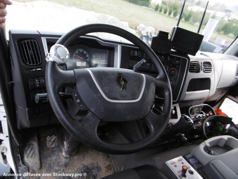 Photo Renault D-Series 14.280 4x4 image 16/20