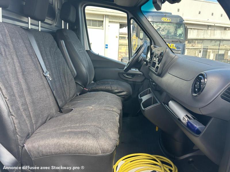 Photo Mercedes e-SPRINTER  image 11/12