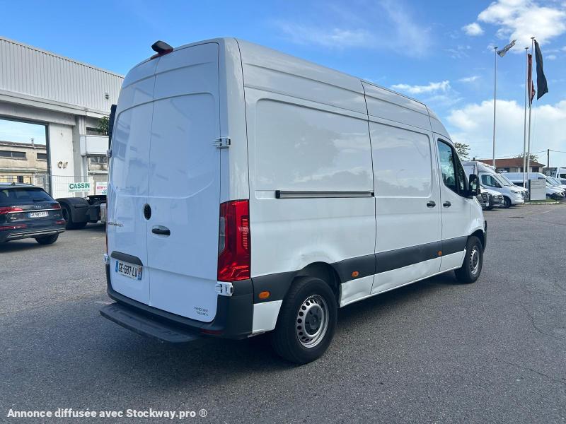 Photo Mercedes e-SPRINTER  image 2/12