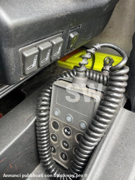Photo Iveco Eurocargo 120 E 25 image 19/31