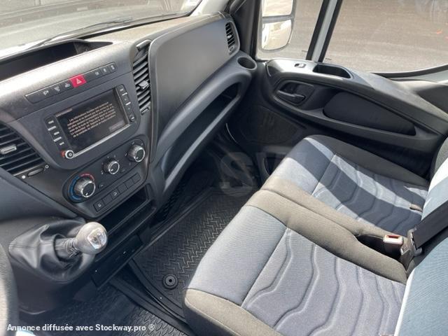 Photo Iveco Daily 35C15 image 16/20