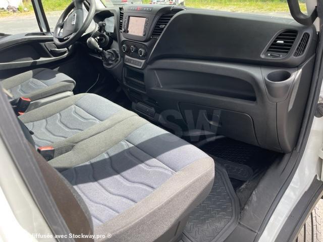 Photo Iveco Daily 35C15 image 19/20