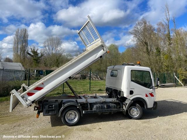 Photo Renault Maxity 140.35 image 2/12