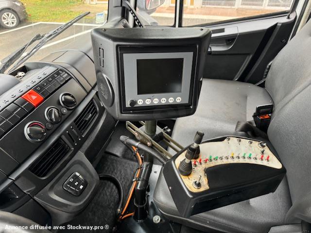 Photo Iveco Eurocargo 160E22 image 16/17