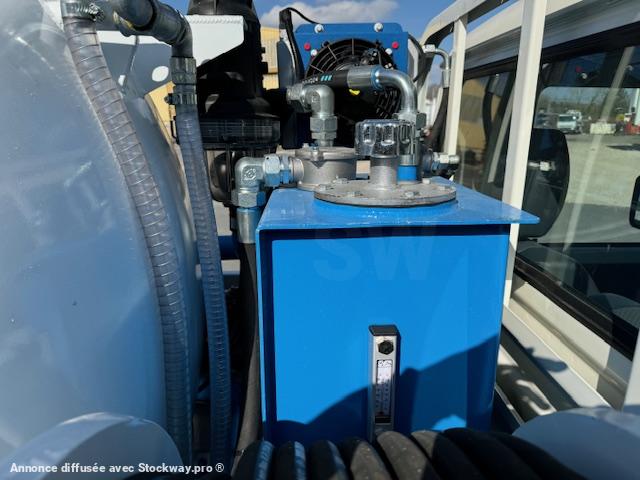 Photo Toyota Land Cruiser  image 26/35