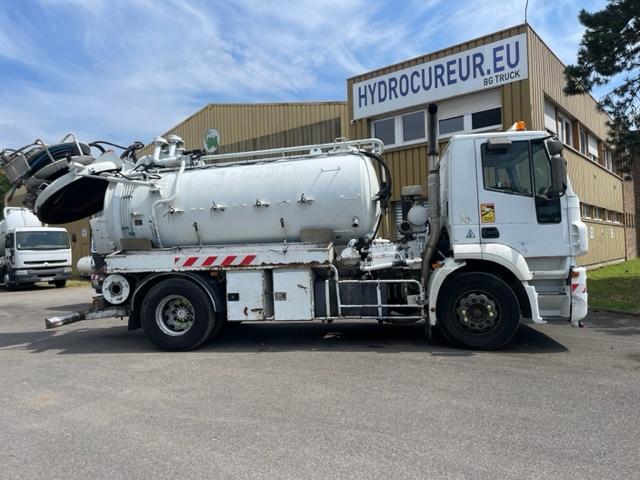 Engin de voirie Iveco Stralis 270 Camion hydrocureur