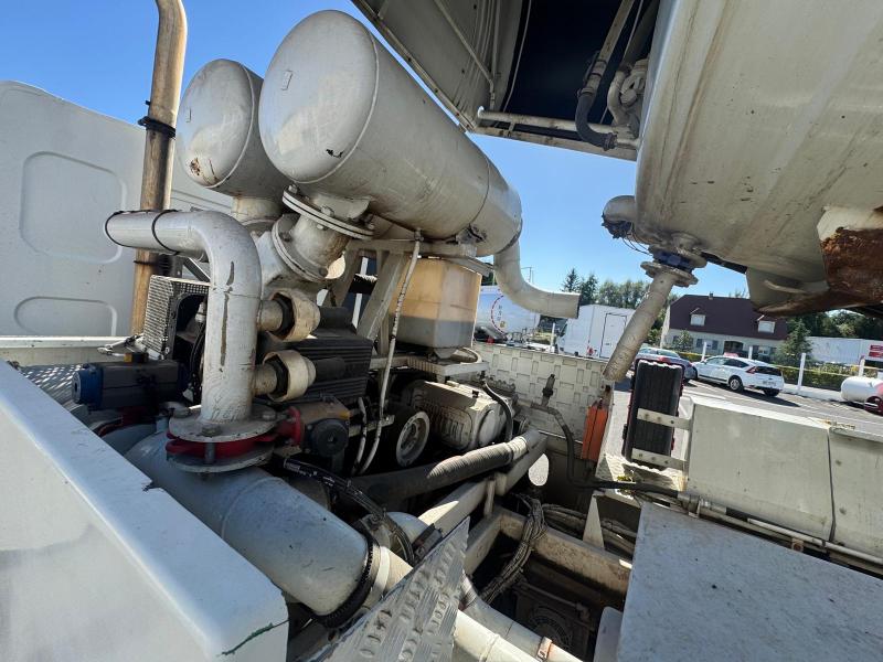 Engin de voirie Renault Premium 370 DCI Camion hydrocureur