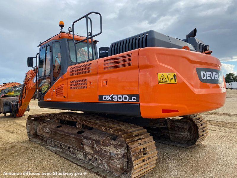 Photo Doosan DX300LC  image 2/5