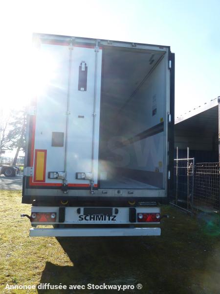Photo Schmitz Cargobull SKO  image 7/14