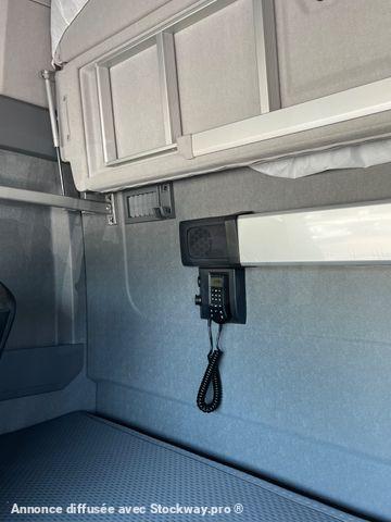 Photo Renault T-High 520 image 8/11