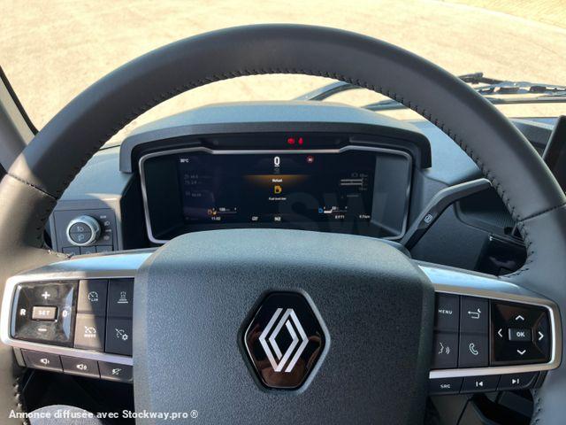 Photo Renault T-High 520 image 9/11