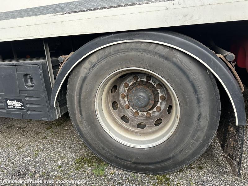 Photo Iveco Stralis 190 S 36 image 22/24