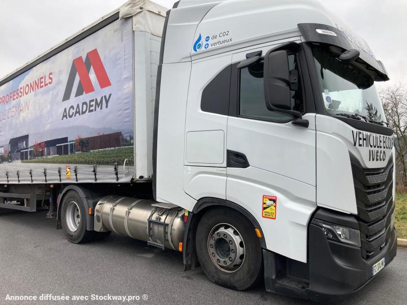 Photo Iveco S-WAY 460 image 2/14