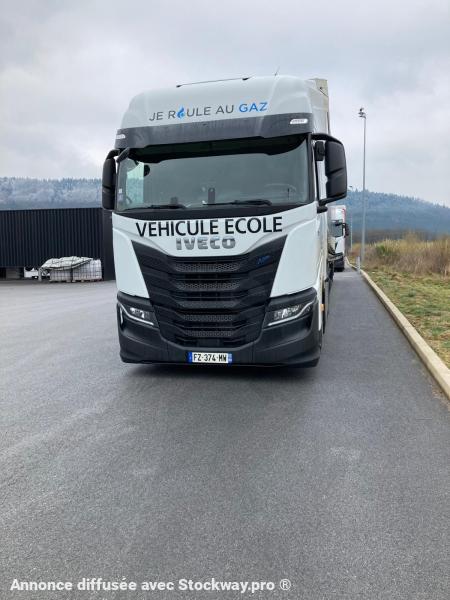 Photo Iveco S-WAY 460 image 3/14