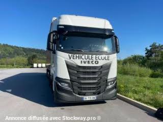 Iveco S-WAY 460